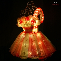 TC-0142 Rose LED Skirt